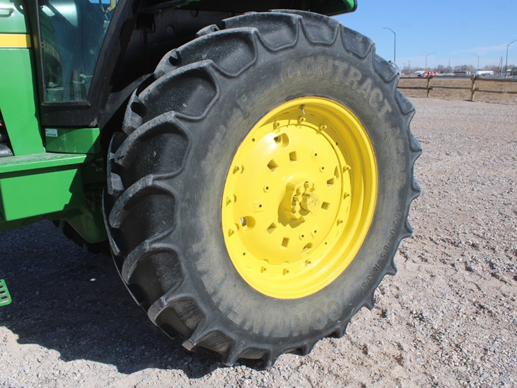 john-deere-4440-image-18