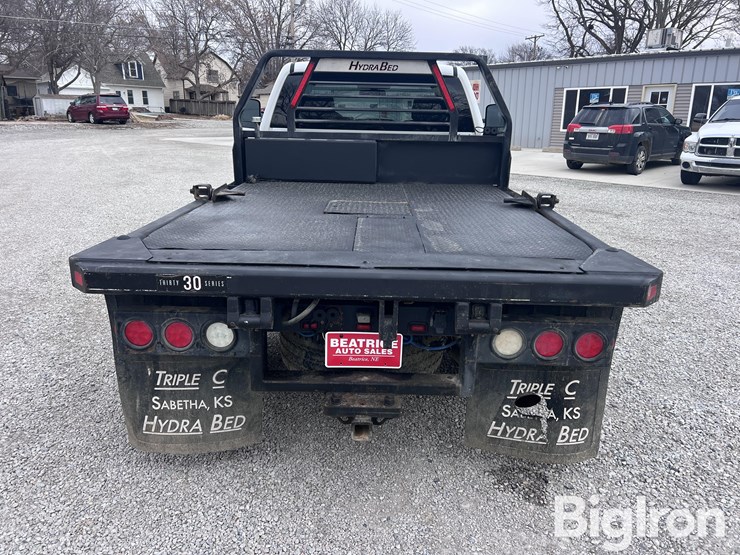 2015-chevrolet-silverado-3500-image-6