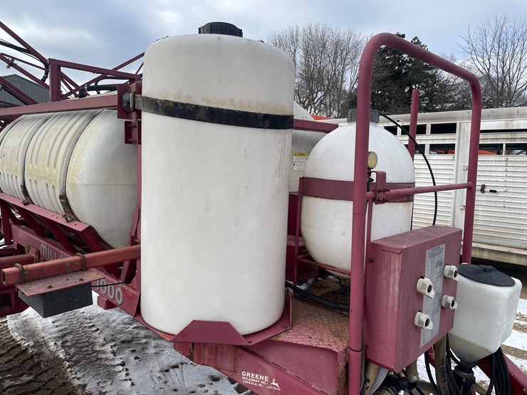 #1062-•-miller-pro-60'-sprayer-(somerset,-wi)-image-14