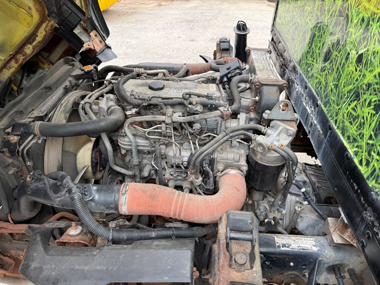 #1154-•-2009-isuzu-box-truck-(has-wi-title)-(new-berlin,-wi)-image-26