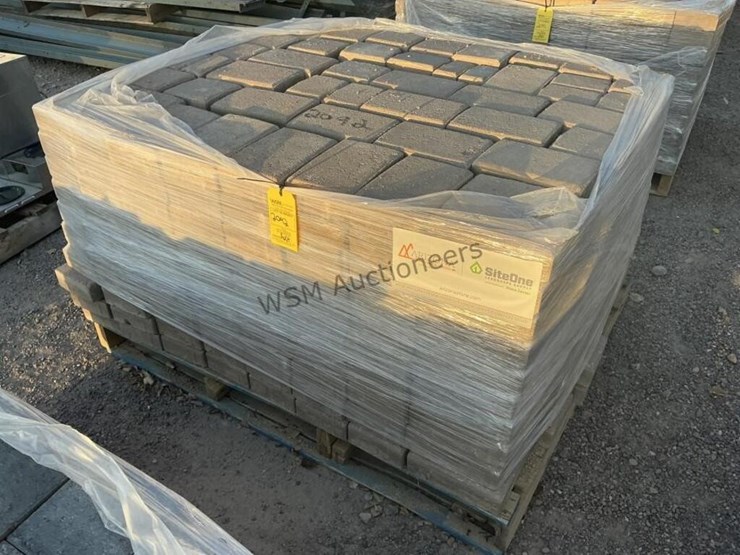 pallet-of-stone-pavers-image-2