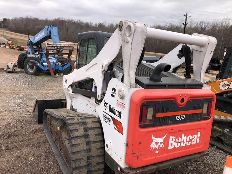 2017-bobcat-t870-image-5