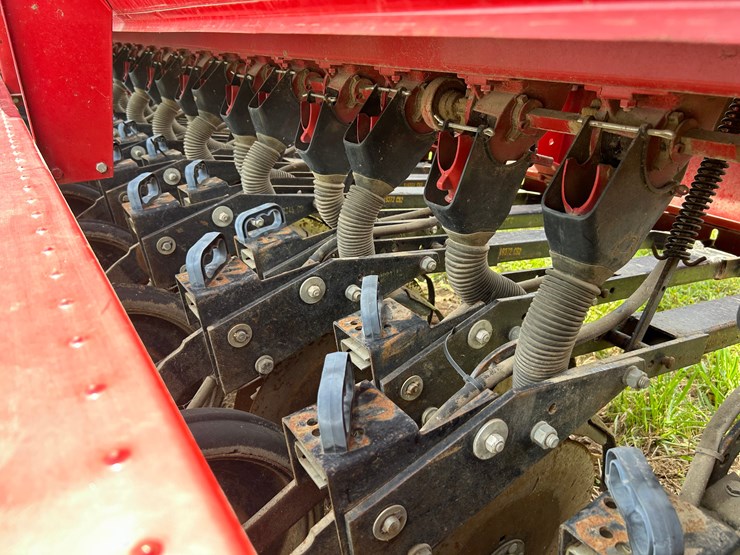 case-ih-5100-image-9