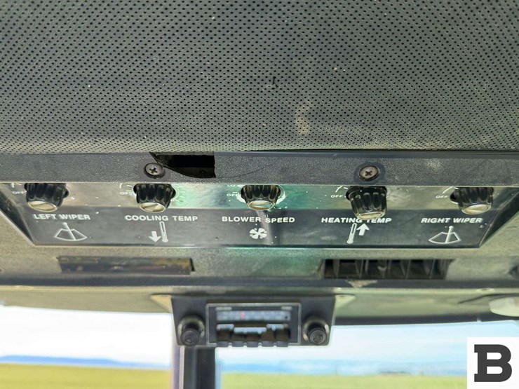 1984-john-deere-4840-image-52