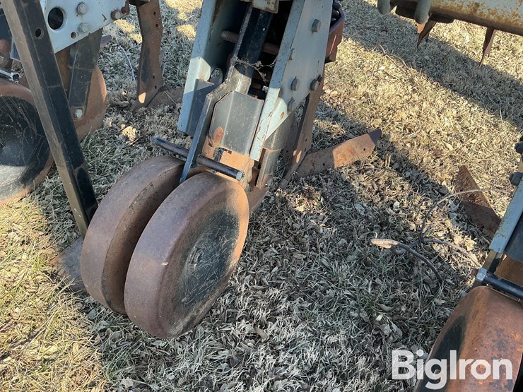 hiniker-econo-till-cultivator-image-13