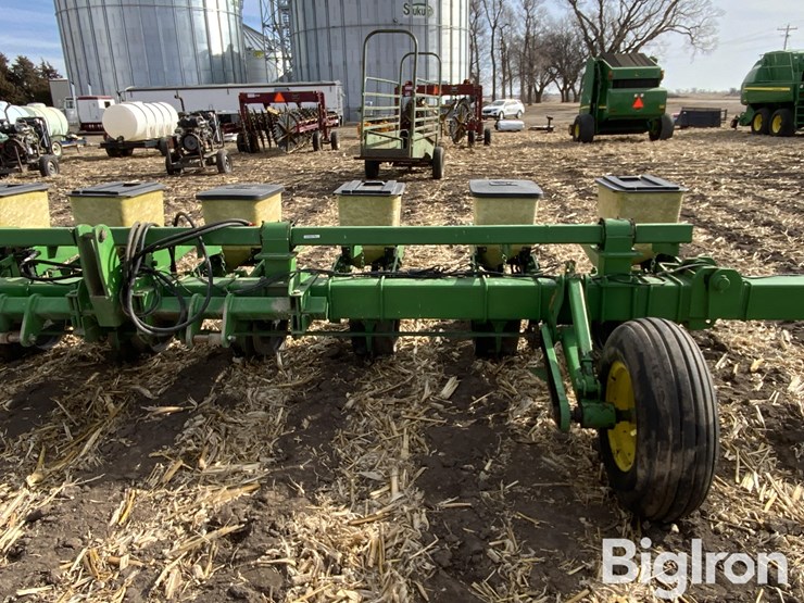 john-deere-37-image-16