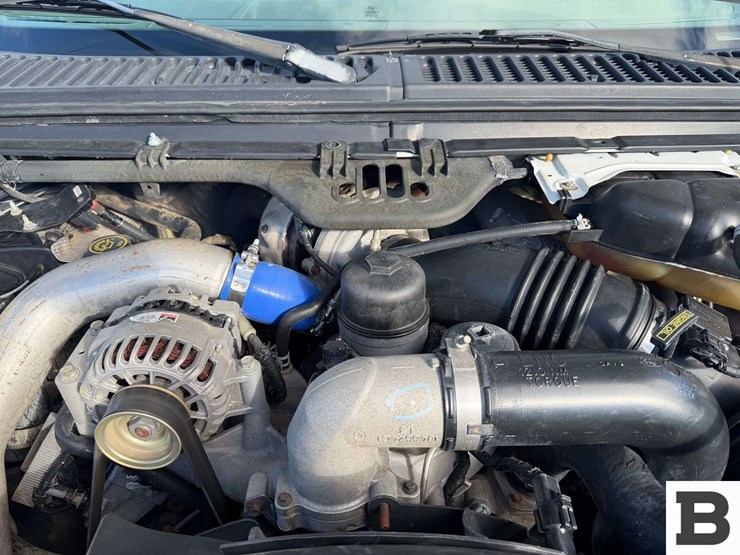 2006-ford-f550-image-13