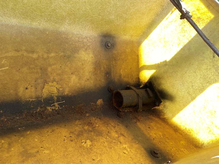 john-deere-7000-image-42