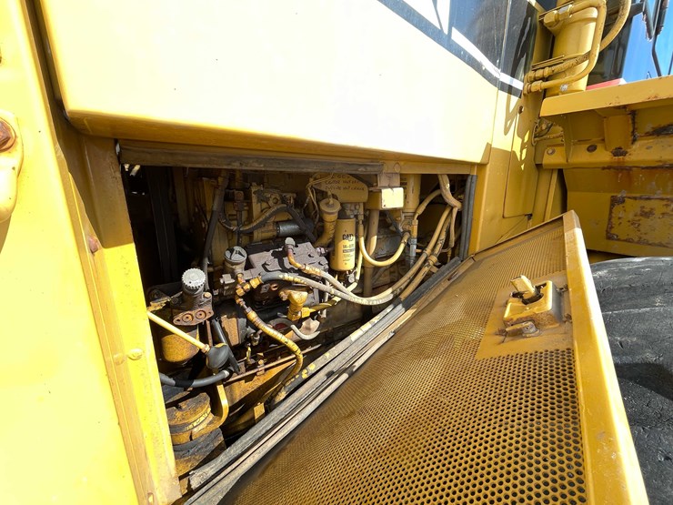 caterpillar-950f-image-35