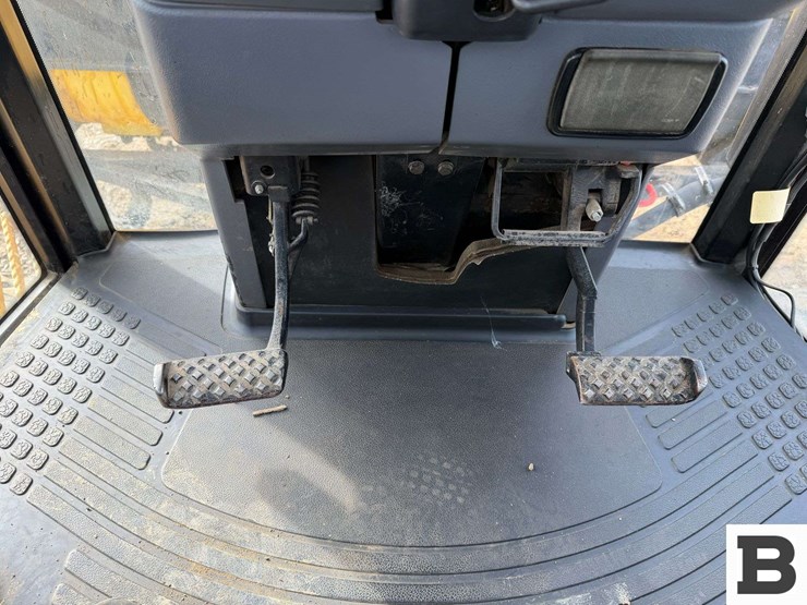 1996-challenger-45-image-65