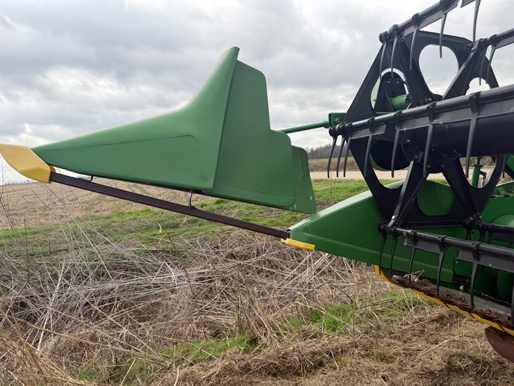 2013-john-deere-630f-image-38