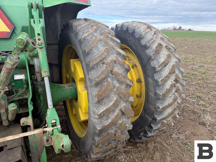 1995-john-deere-8300-image-52