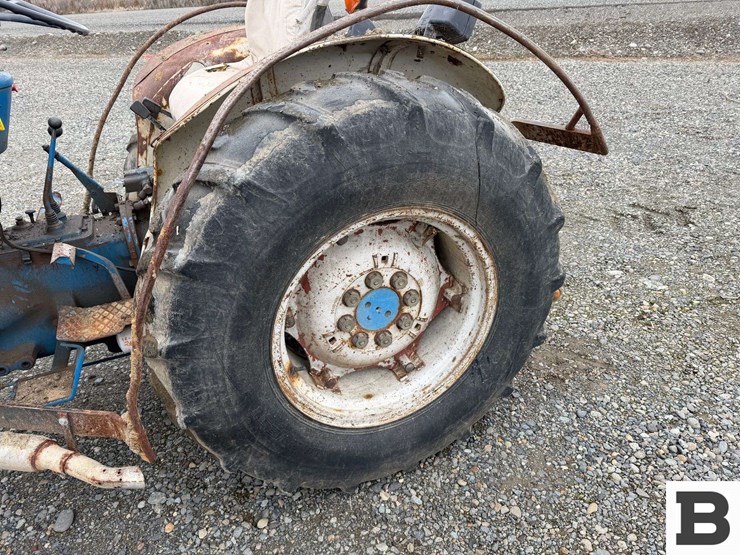 1986-ford-4610-image-15