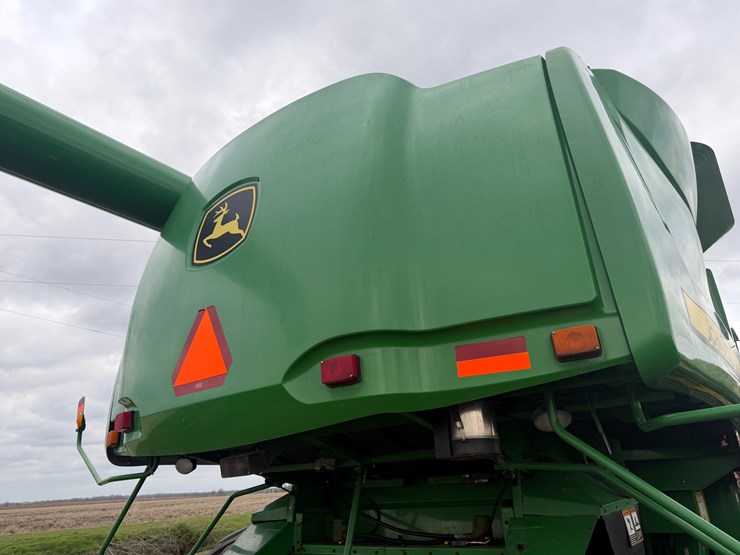 2009-john-deere-9670-sts-image-18