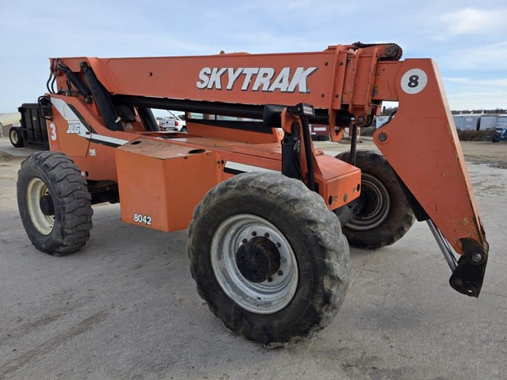 2008-sky-trak-8042-image-3