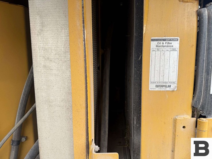 caterpillar-928g-image-34