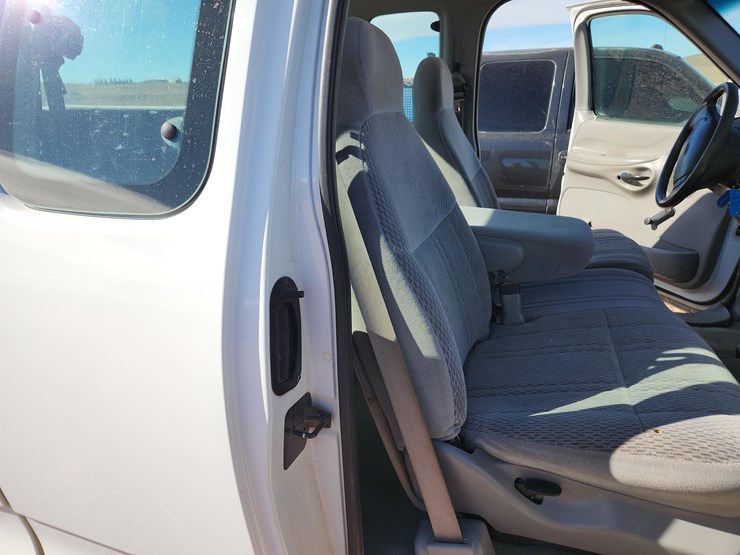 1997-ford-f150-xl-image-16