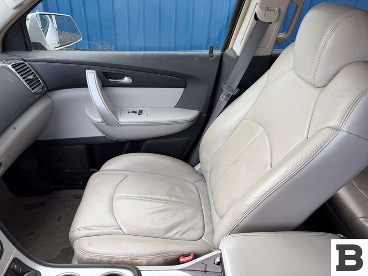 2008-gmc-acadia-image-20