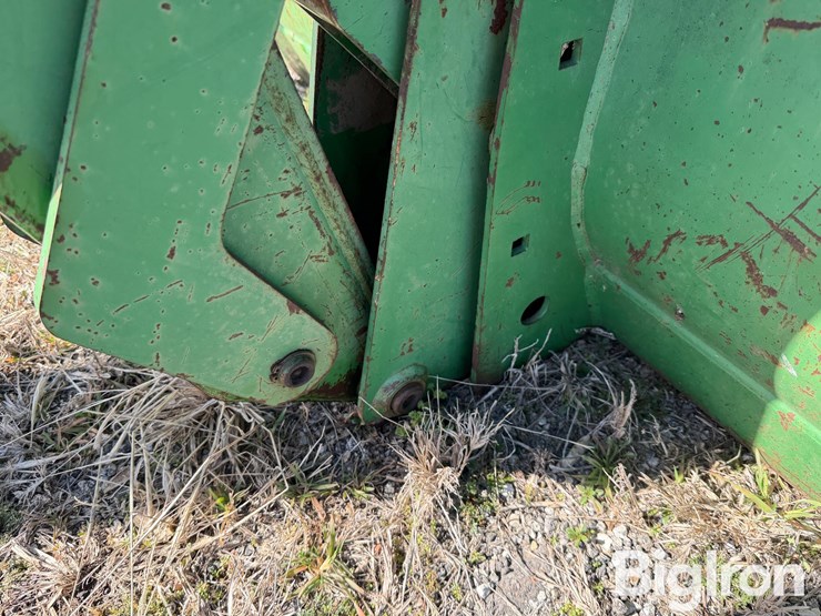 john-deere-740-image-17