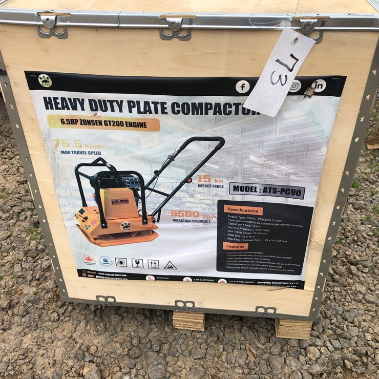 #73 • HD PLATE COMPACTOR