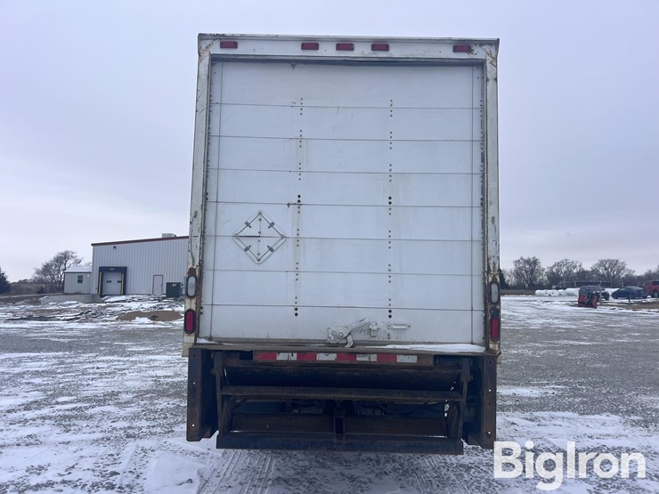 2004-international-durastar-4400-image-6