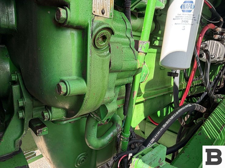 john-deere-8960-image-16