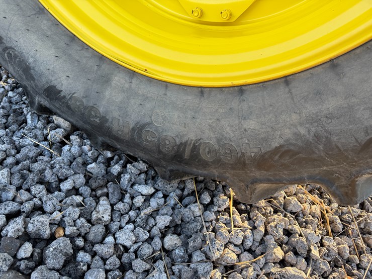 2017-john-deere-6120m-image-5