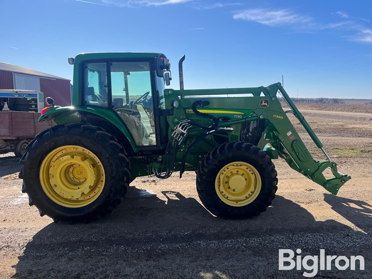 2009-john-deere-7130-image-4
