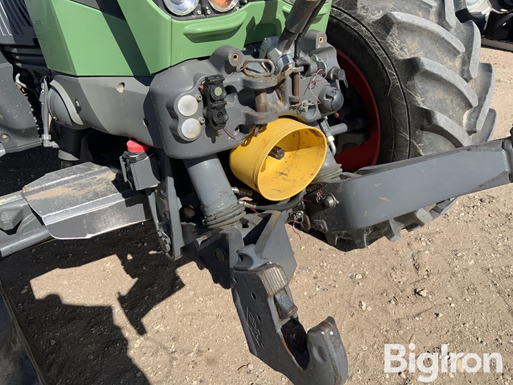 2011-fendt-822-vario-image-15