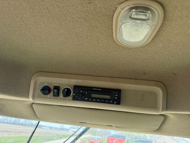 2009-john-deere-9670-sts-image-101