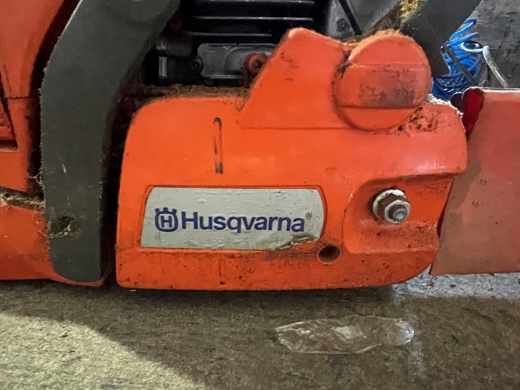 #7201-•-husqvarna-chain-saw-image-7