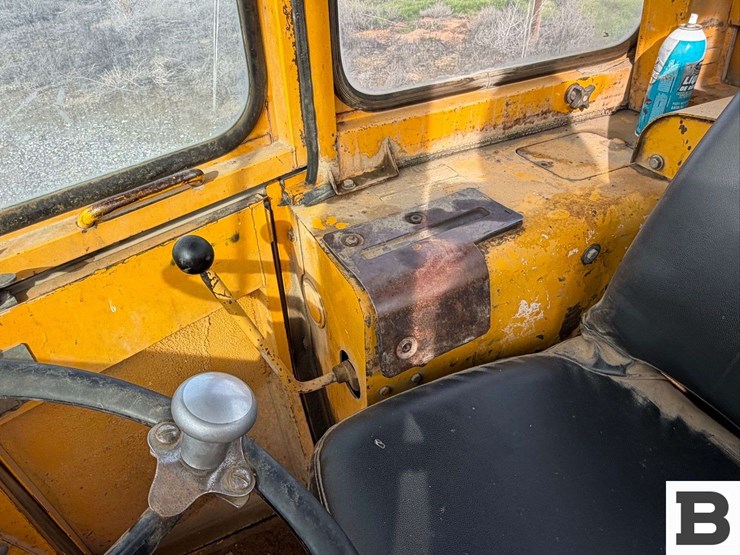 john-deere-544-image-38