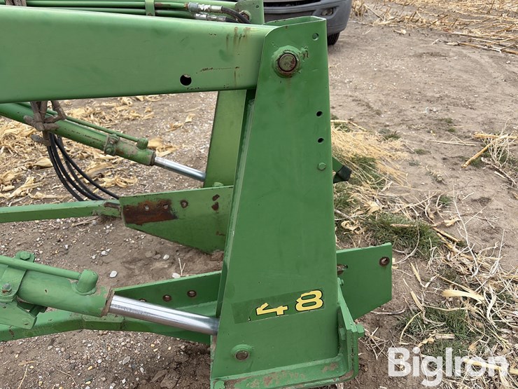 john-deere-148-image-13