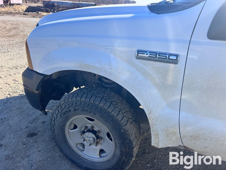 2006-ford-f350-image-19