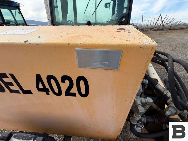 2008-new-holland-tn85fa-image-18