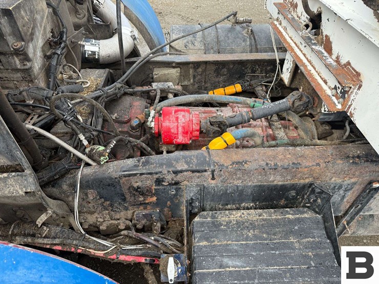 1996-volvo-wx-feed-truck---albany,-or-image-19