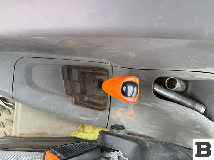 2022-deutz-fahr-6130-image-74