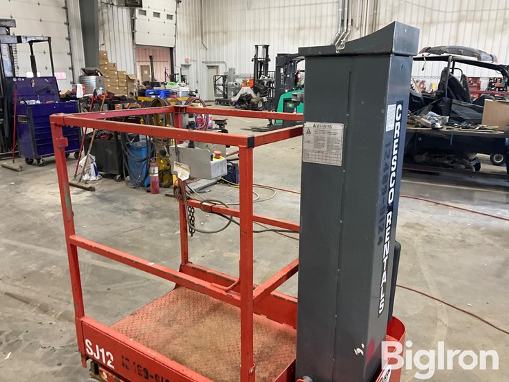 2016-skyjack-sj12-image-15