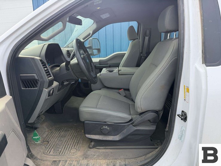 2019-ford-f350-image-21