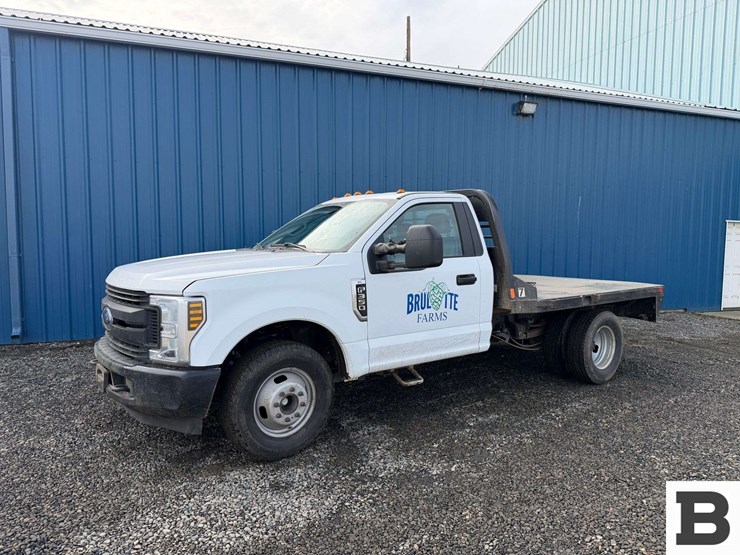 2019-ford-f350-image-7