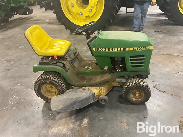 john-deere-stx38-image-4