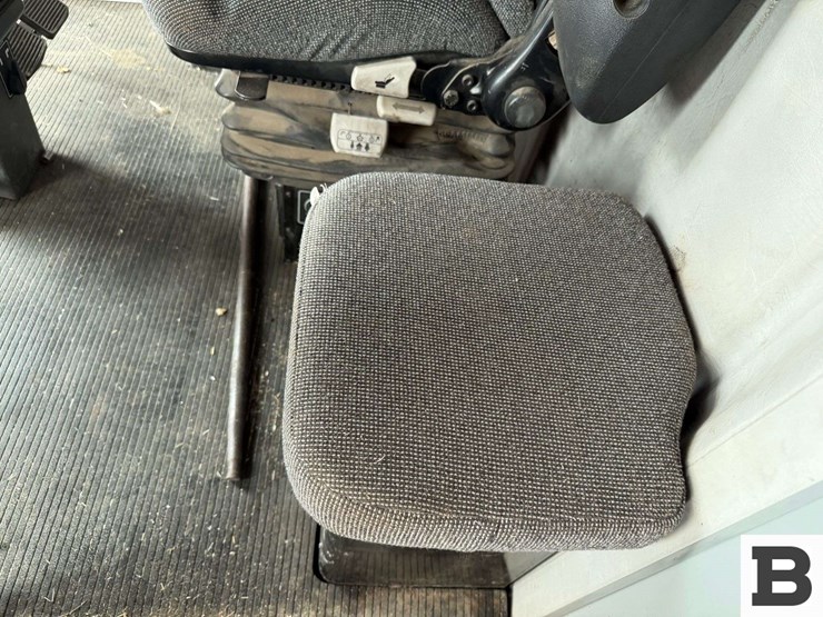 1994-gleaner-r-image-45