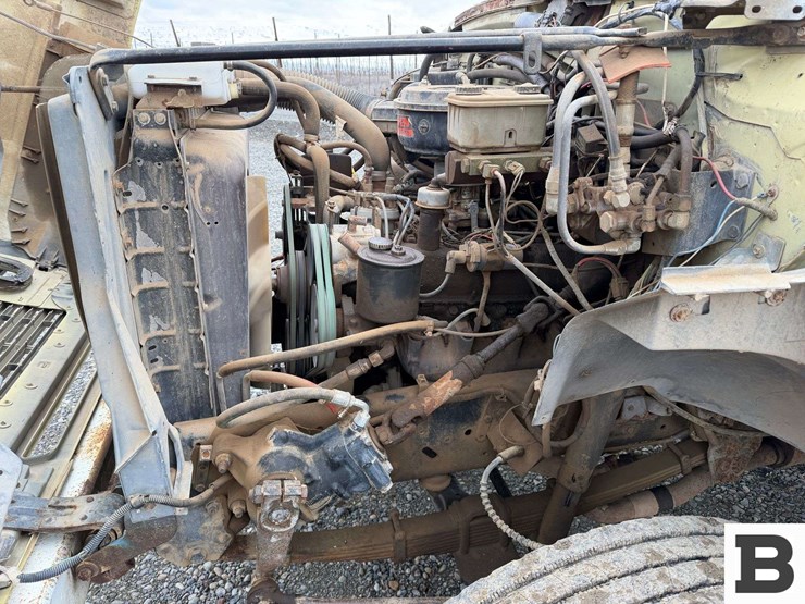 1990-ford-f700-image-21