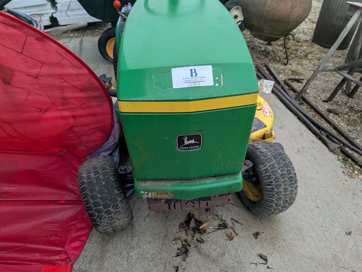 john-deere-38-image-3