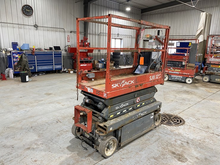 2016-skyjack-sjiii3219-image-1