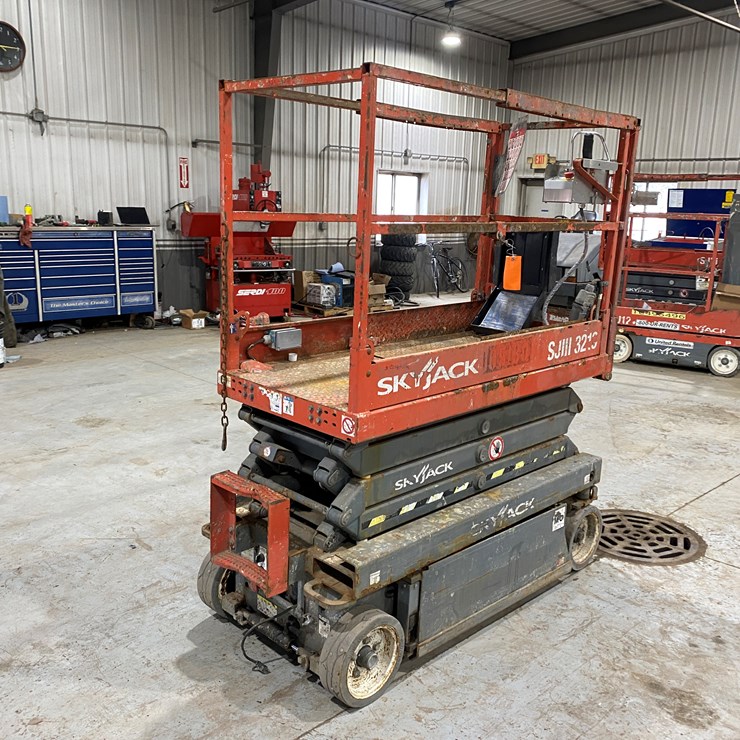 2016 SKYJACK SJIII3219