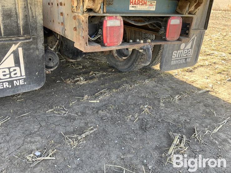 1998-international-f2574-image-20