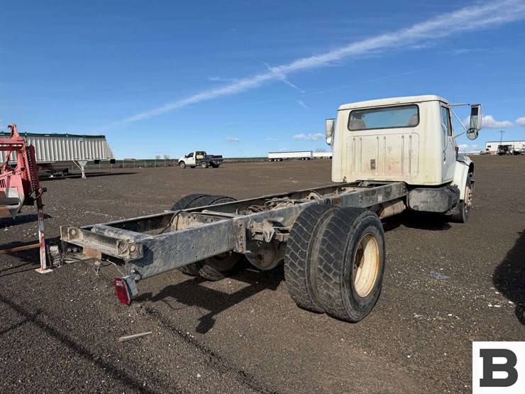 1995-international-4900-image-4