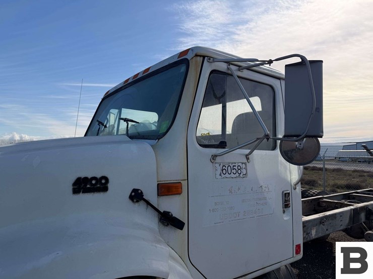 1995-international-4900-image-8