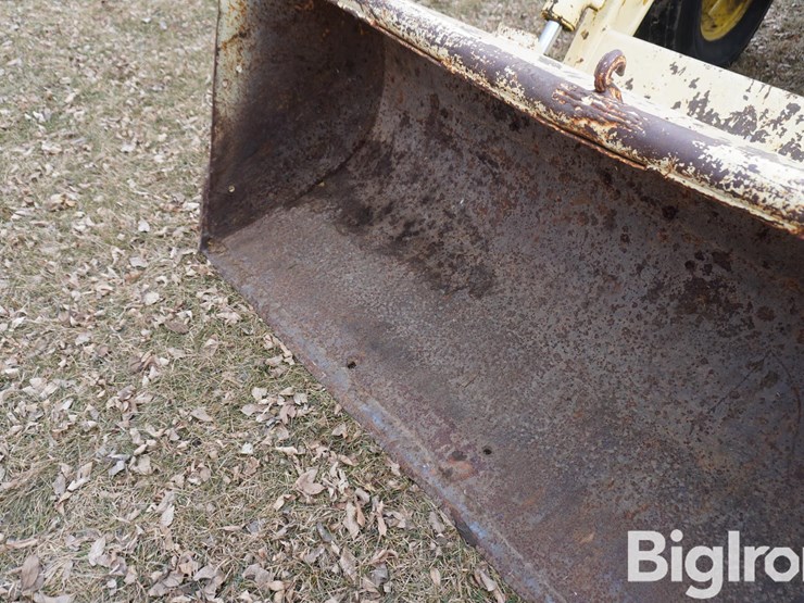 massey-ferguson-32-image-11